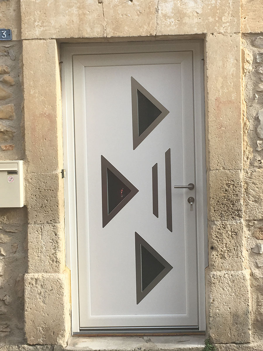 rénovation pvc porte d'entrée Hérault