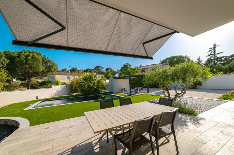 store banne Hérault